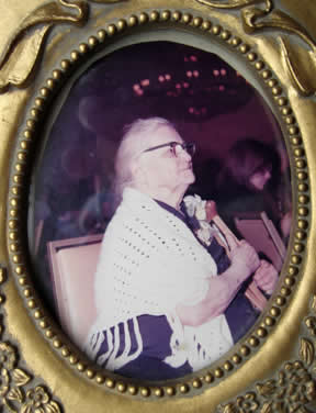 Raffaela Salerno (Nannon) (My grandfather's Mom)