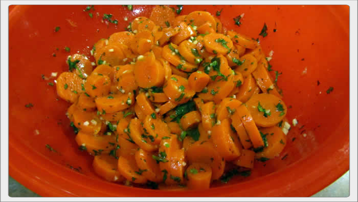 garlic_carrots_blowup_02